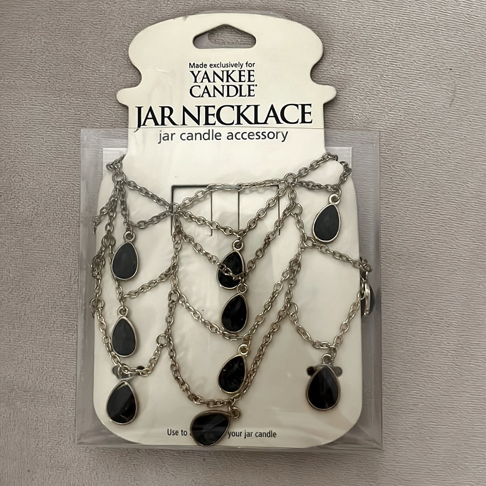 NWT Yankee candle jar necklace accessory